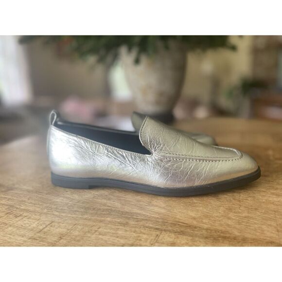 GIANNI BINNI SILVER GRAY FLATS FLIP-SIDE ANKLE SHOE WOMEN'S LEATHER 6М - Picture 1 of 9